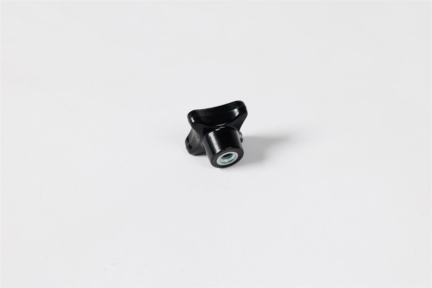 Hand Knob - 6Mm